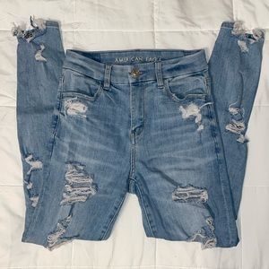 American Eagle distressed skinny jeans